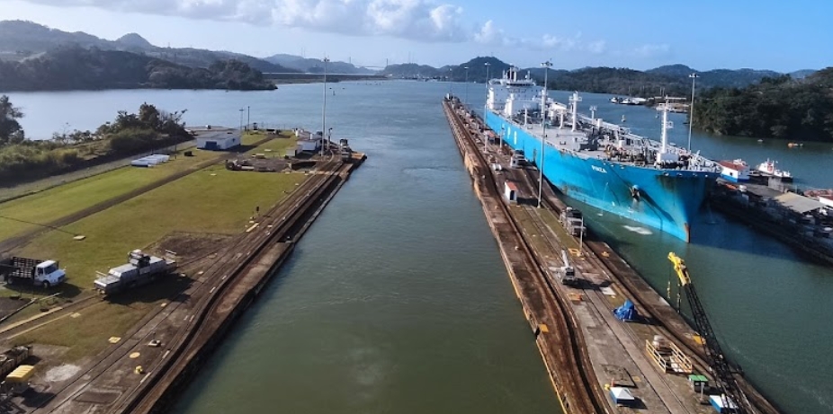 增加每日巴拿马运河船舶同行数量