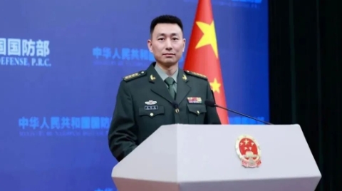 国防部回应中国海军为通过红海的中国货轮护航