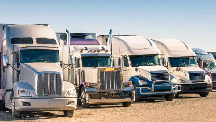 Strike by truckers in West Bengal, India