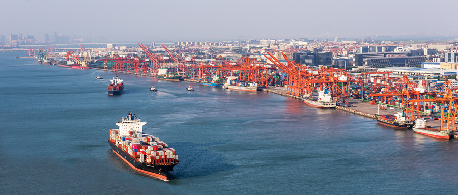 Many shipping companies plan to raise rates in October