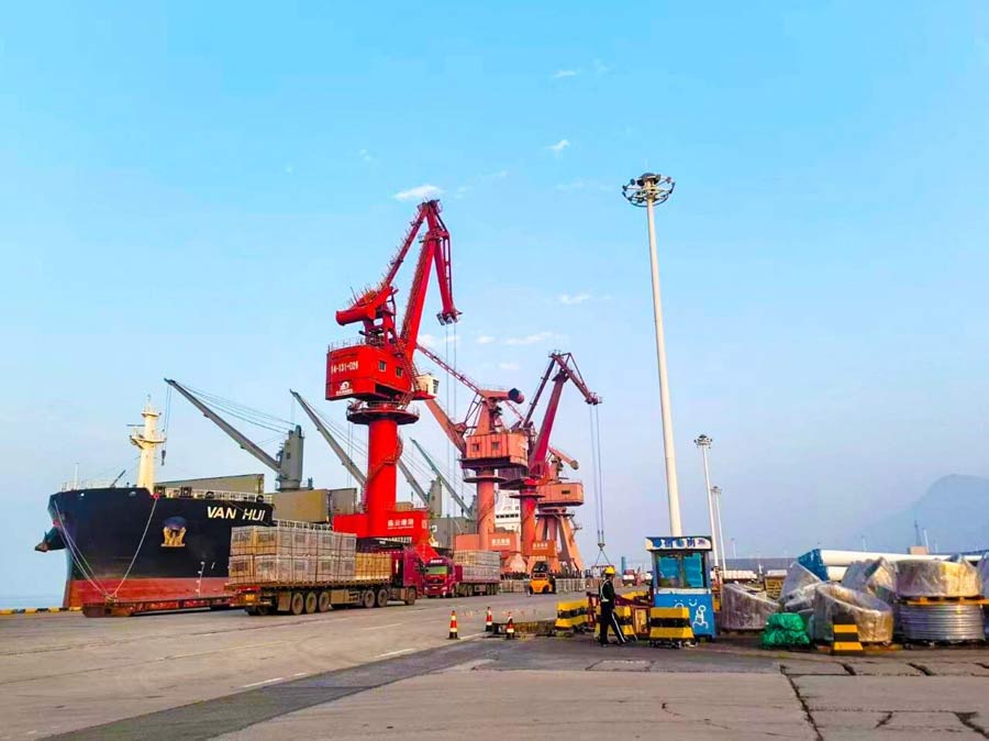 First level agent of Sungreen Logistics shipping company